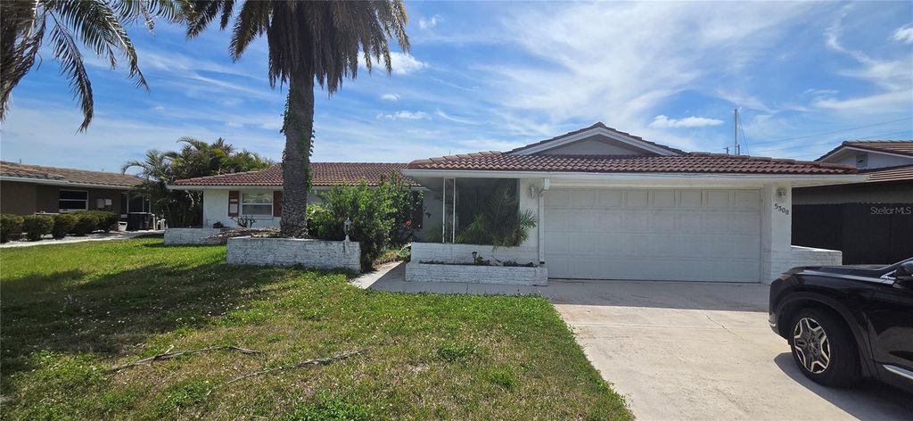 Photo of 5308 Pilots Place, New Port Richey, FL 34652 (MLS # W7884800)