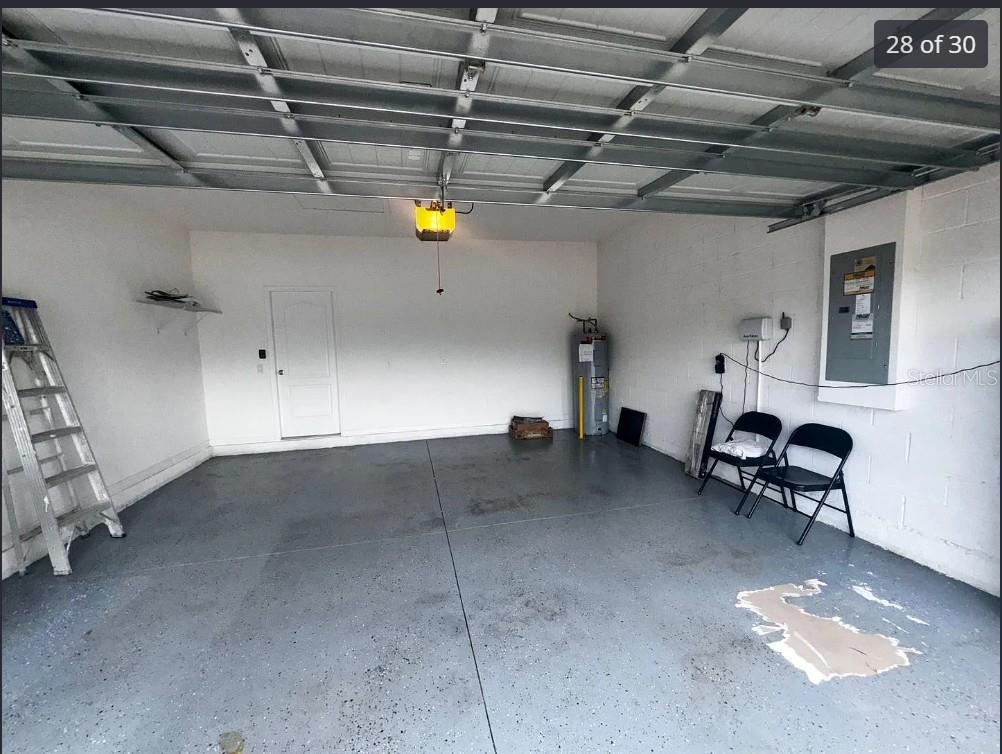 ORANGE CREEK - Residential Lease