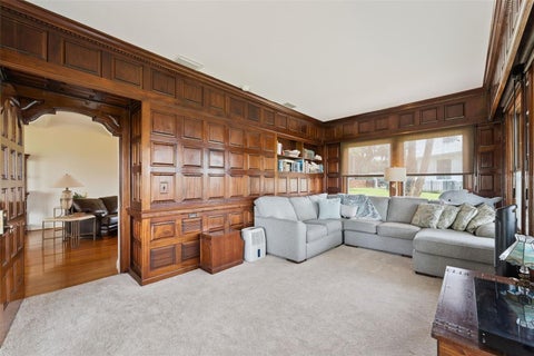 Tiny photo for 801 Lake Shore Drive, Leesburg, FL 34748 (MLS # G5115411)
