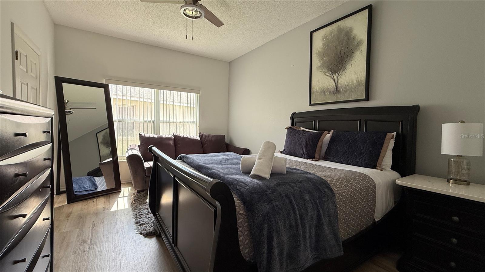 HAMPTON ESTATES - Residential