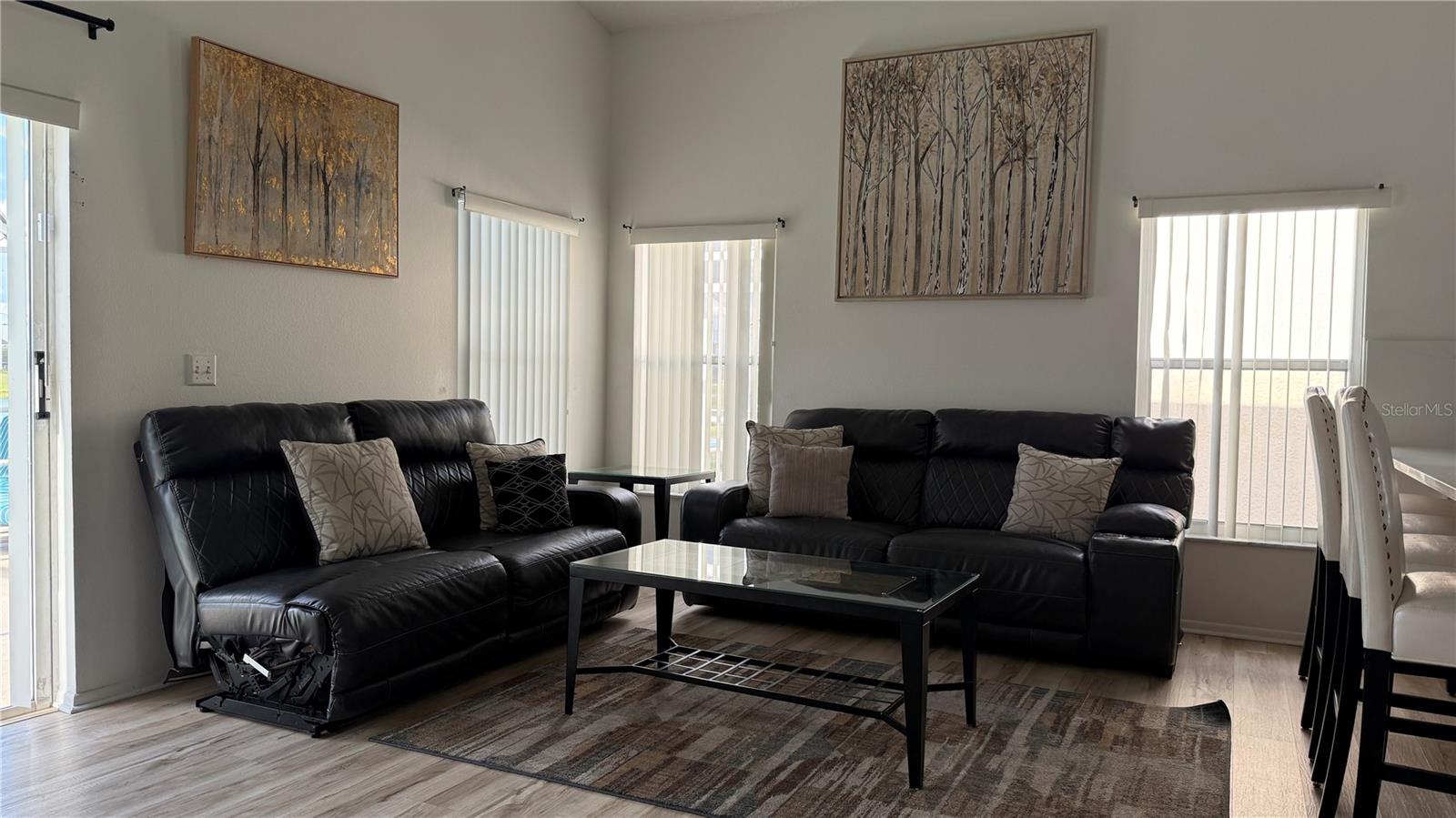 HAMPTON ESTATES - Residential