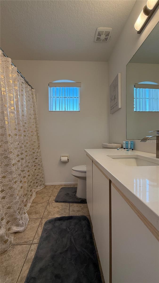 HAMPTON ESTATES - Residential