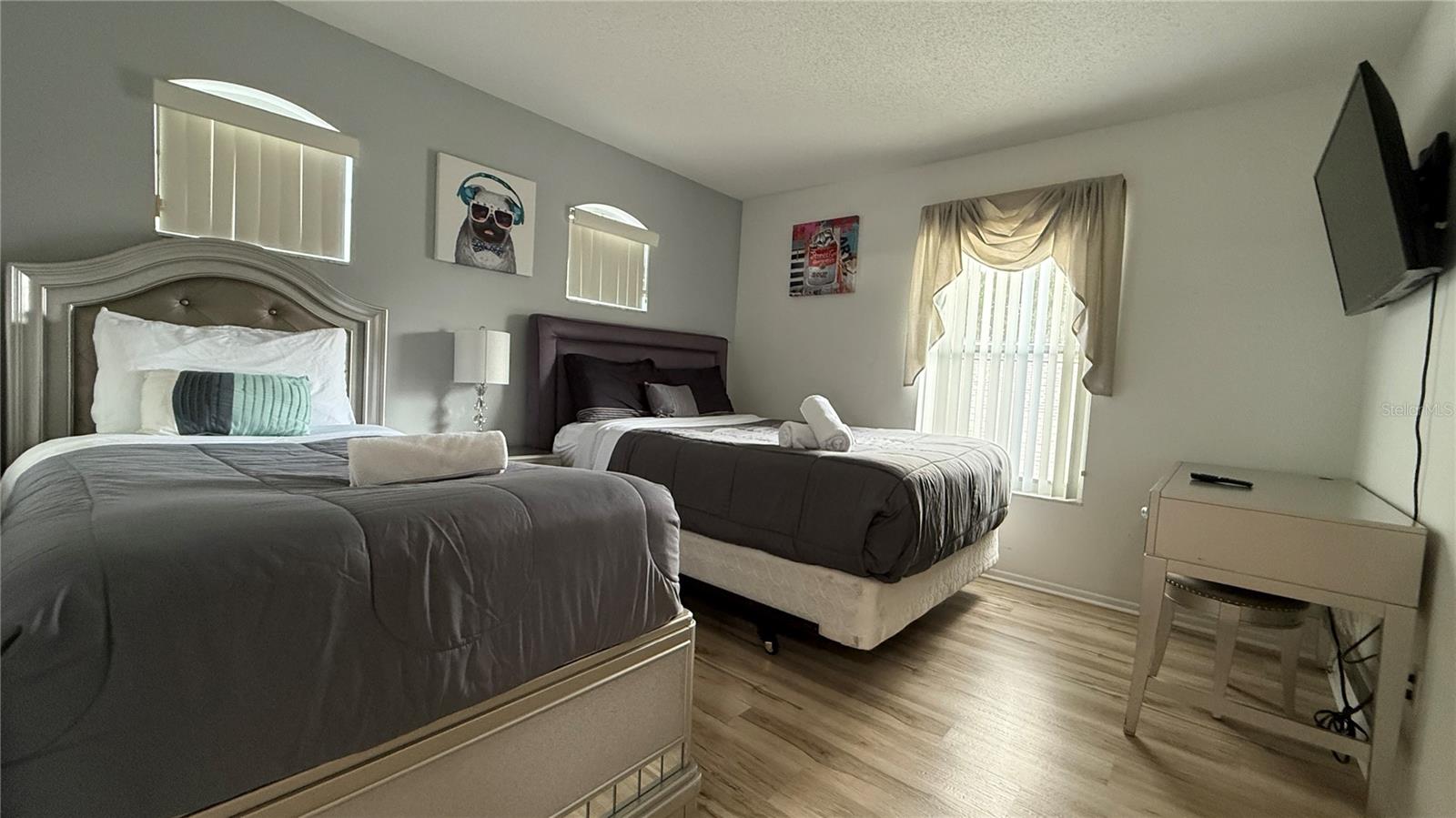 HAMPTON ESTATES - Residential