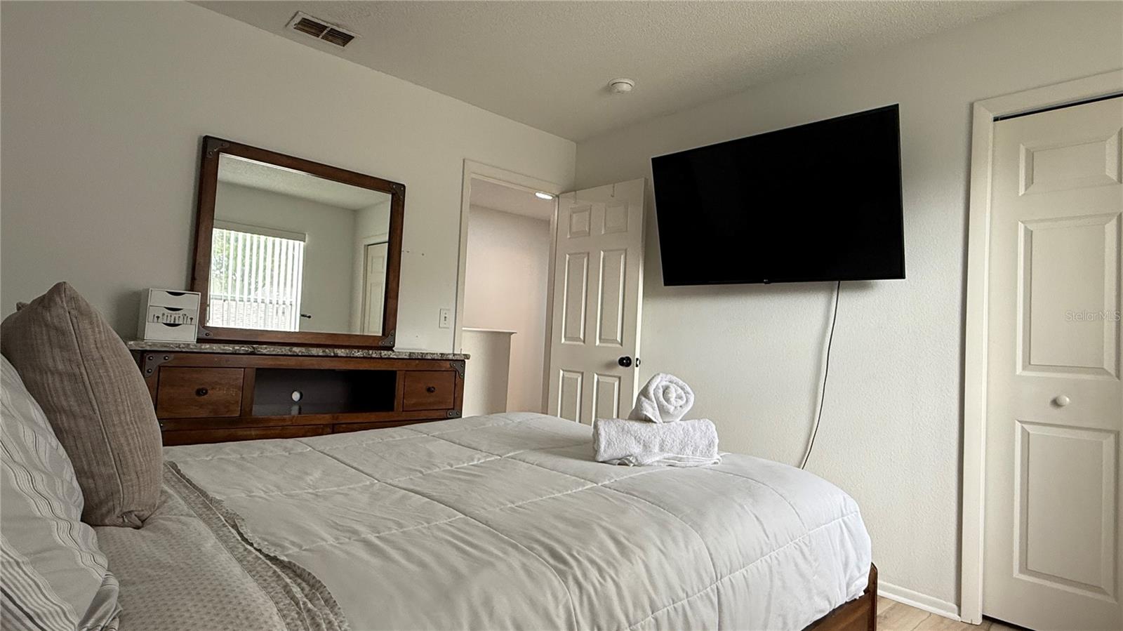 HAMPTON ESTATES - Residential