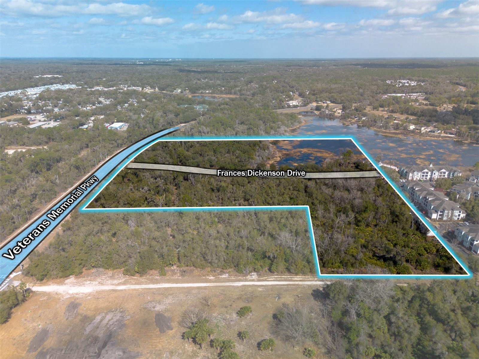 VETERANS MEMORIAL PARKWAY