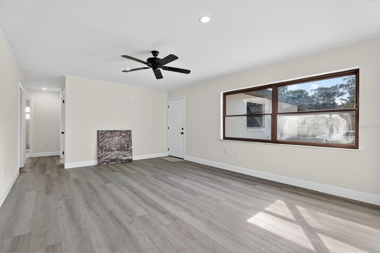 SPRING OAKS - Residential