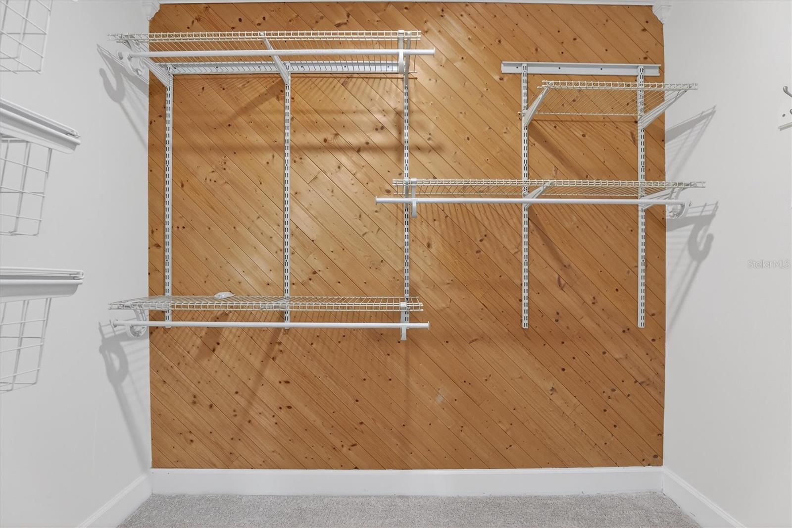 SPRING OAKS - Residential