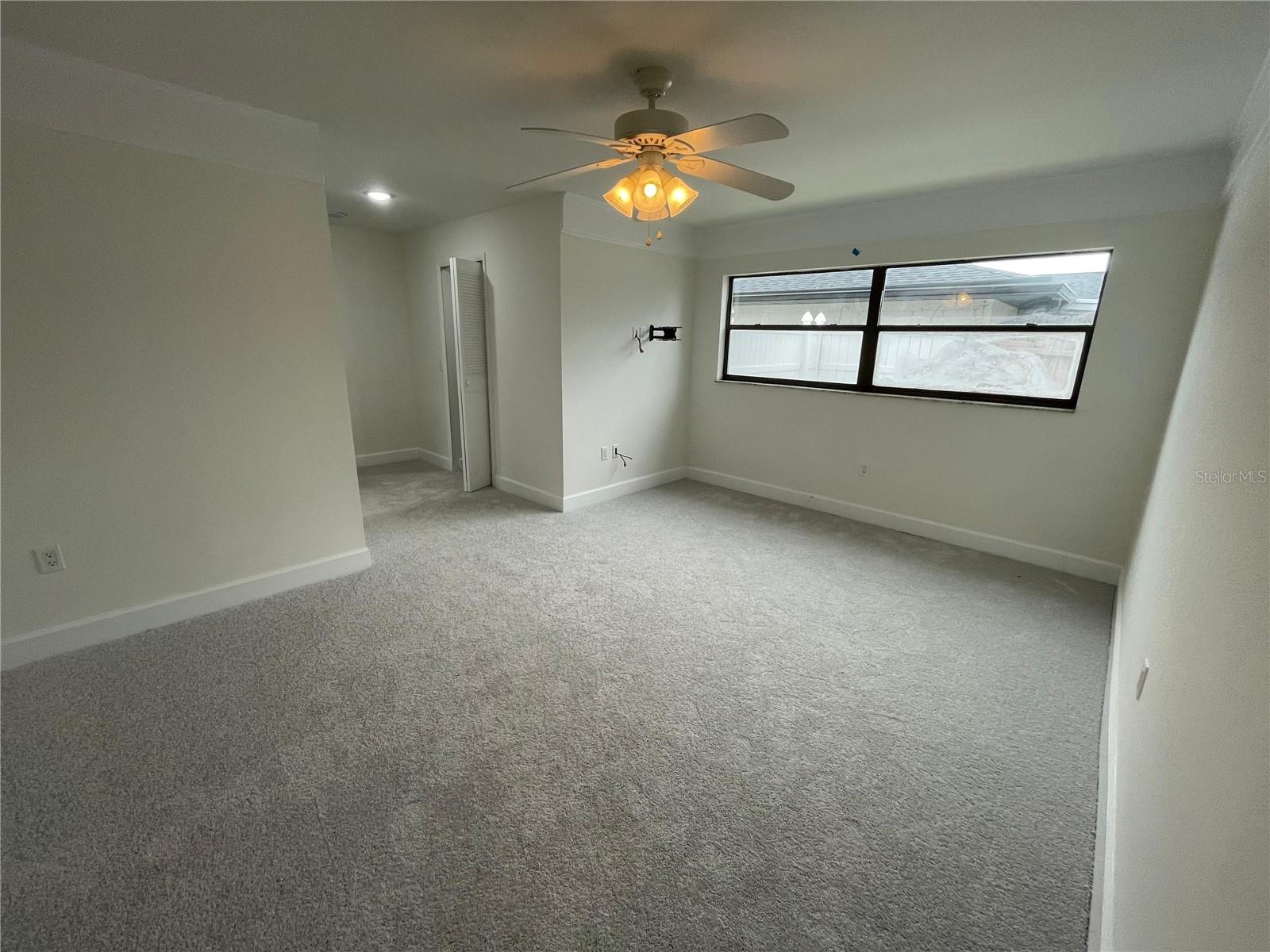 SPRING OAKS - Residential