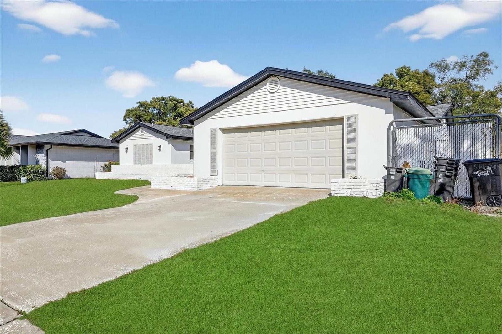 SPRING OAKS - Residential