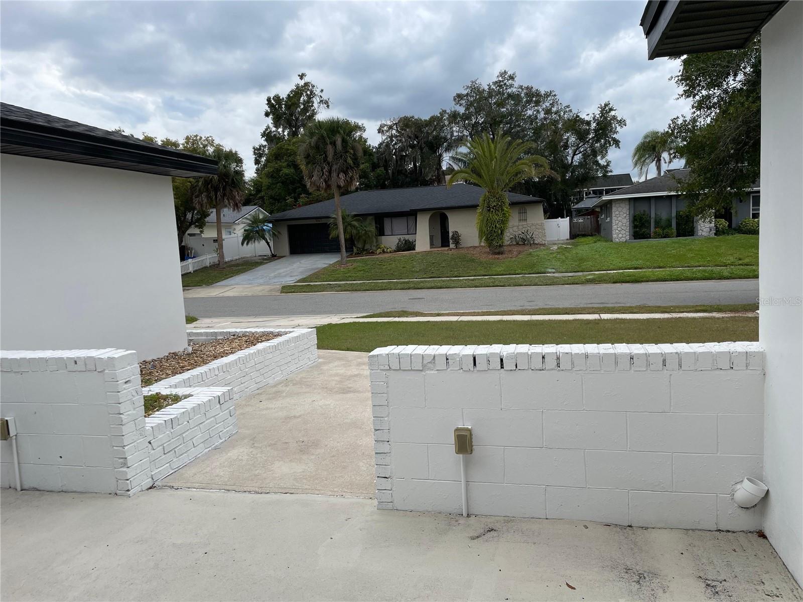 SPRING OAKS - Residential