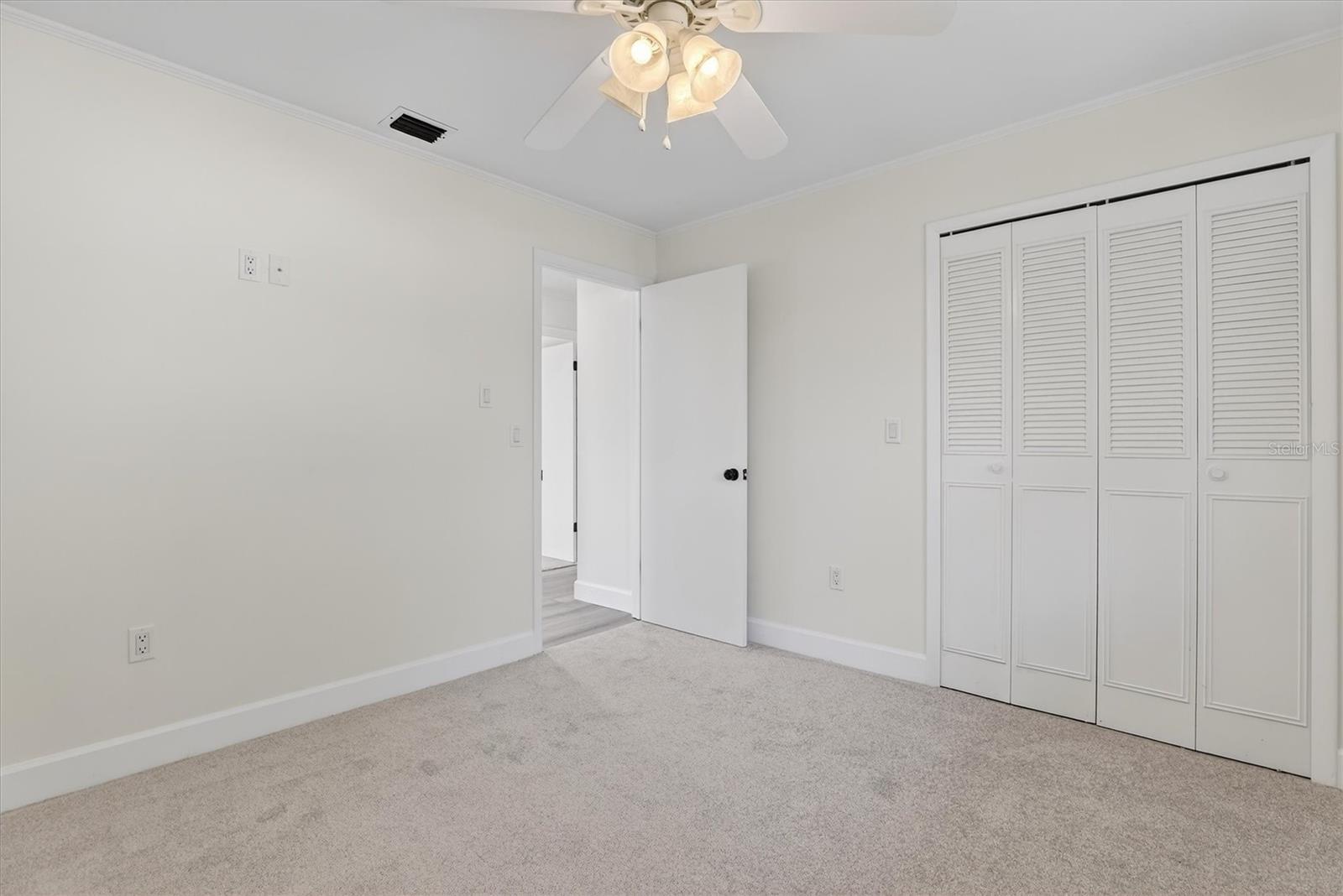 SPRING OAKS - Residential