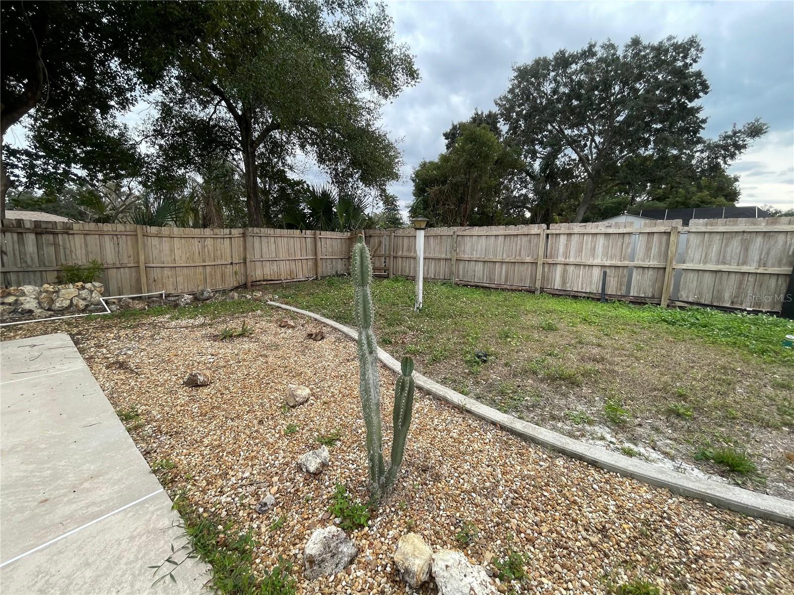 SPRING OAKS - Residential