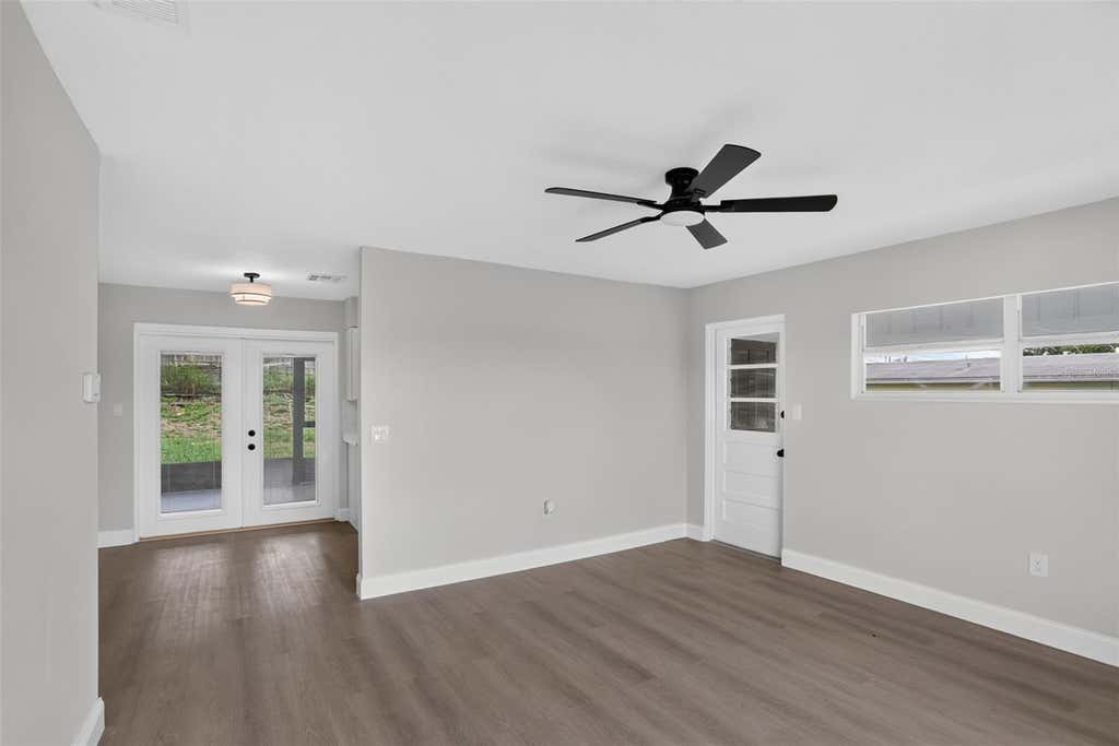 Photo of 3413 Paris Place, Orlando, FL 32818 (MLS # O6431725)
