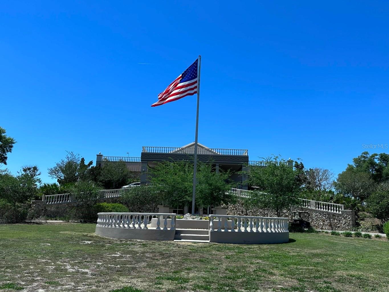 ON TOP/WORLD PH 01A SEC 02B AR; PROVIDENCE - Residential