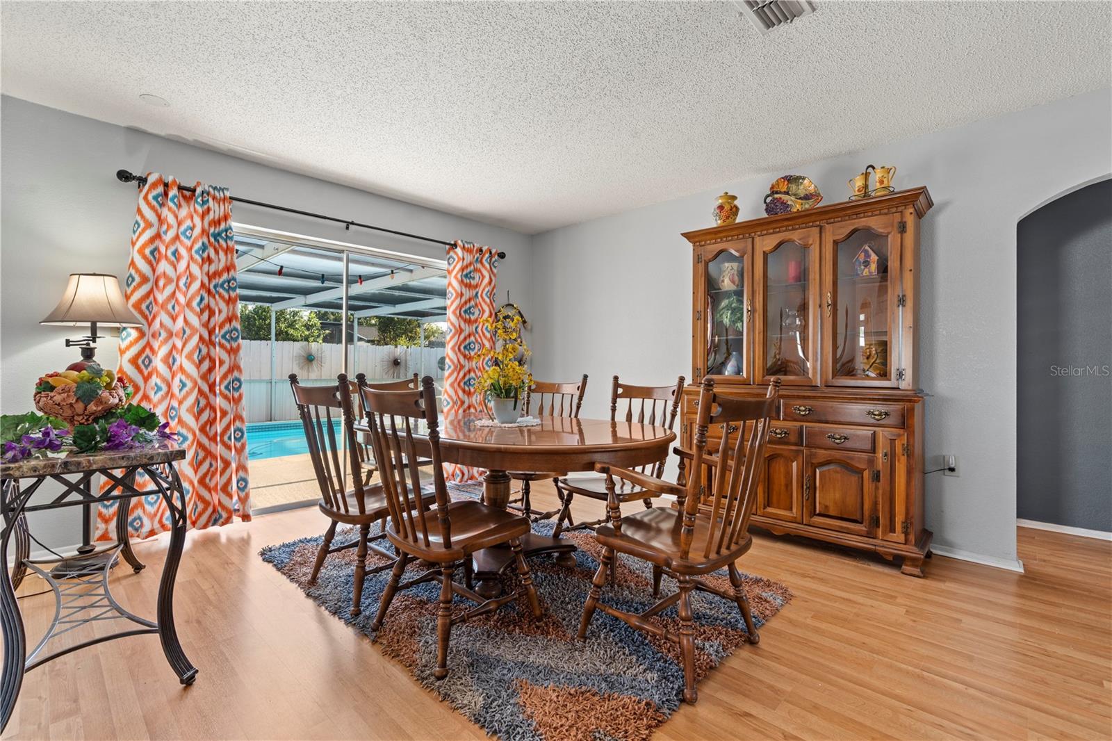8215 HIXTON DRIVE