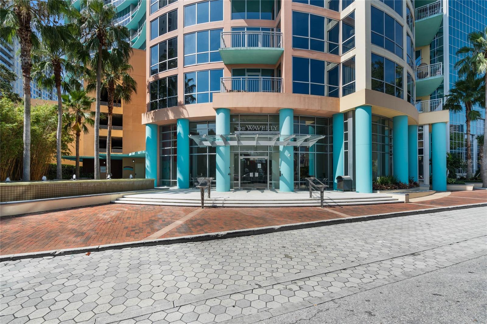322 E CENTRAL BOULEVARD 1004