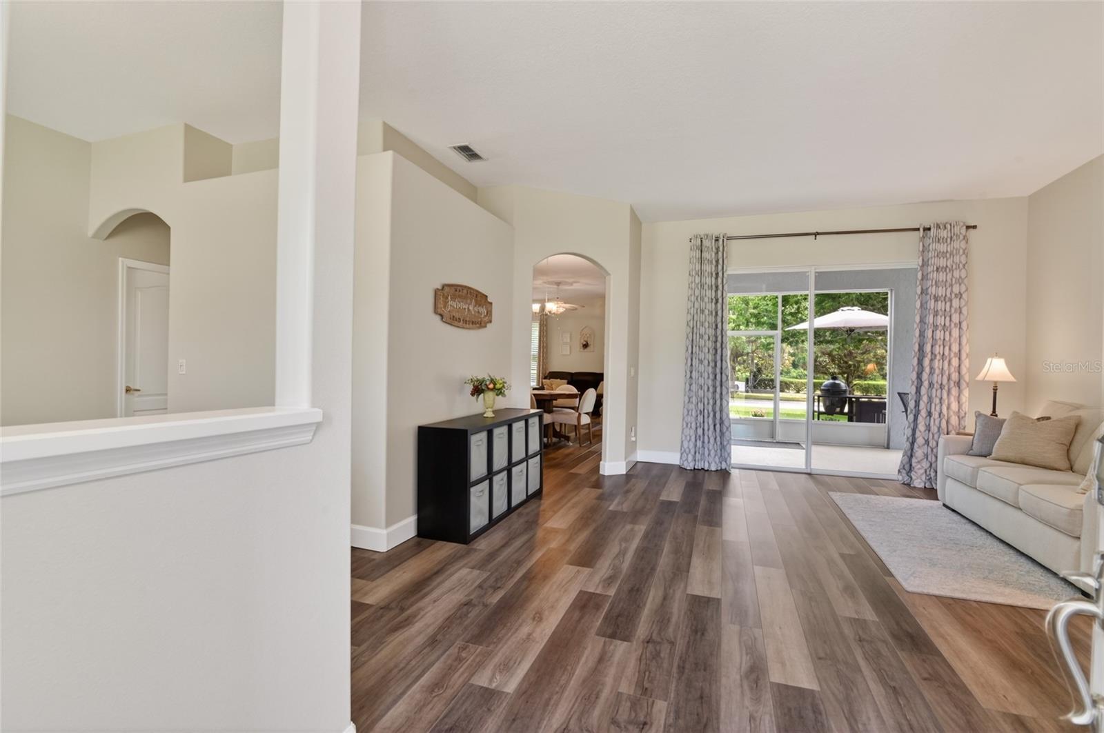 ROCK SPRINGS RIDGE PH 01 - Residential