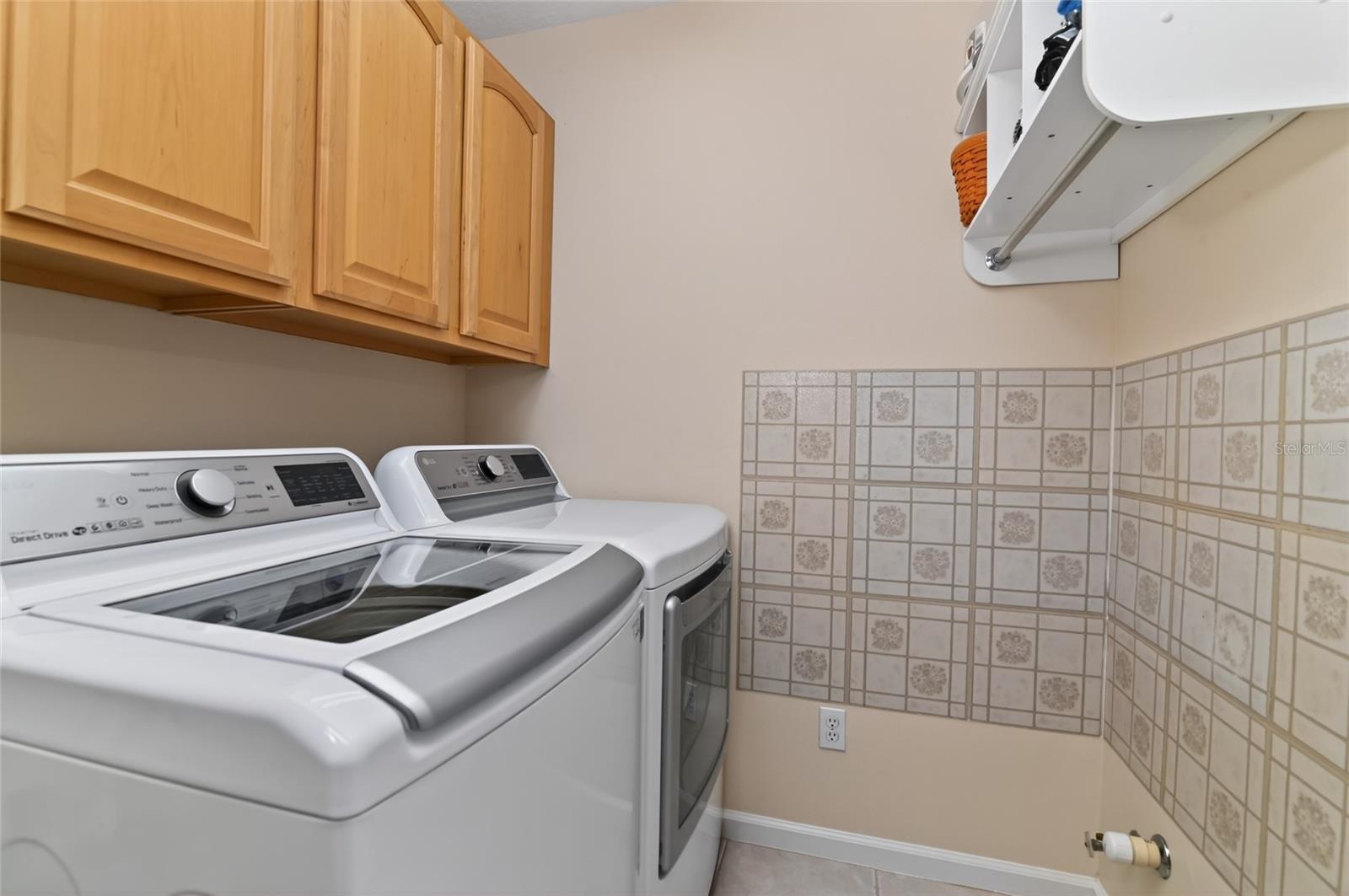 ROCK SPRINGS RIDGE PH 01 - Residential