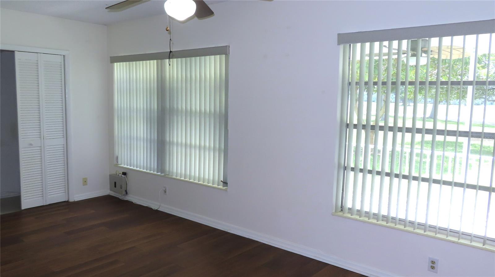 ON TOP OF THE WORLD - Residential