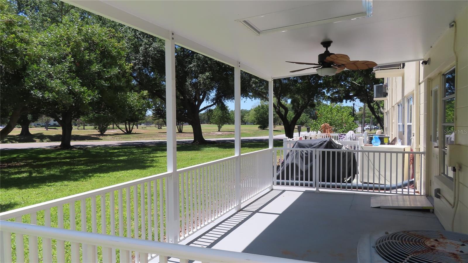 ON TOP OF THE WORLD - Residential