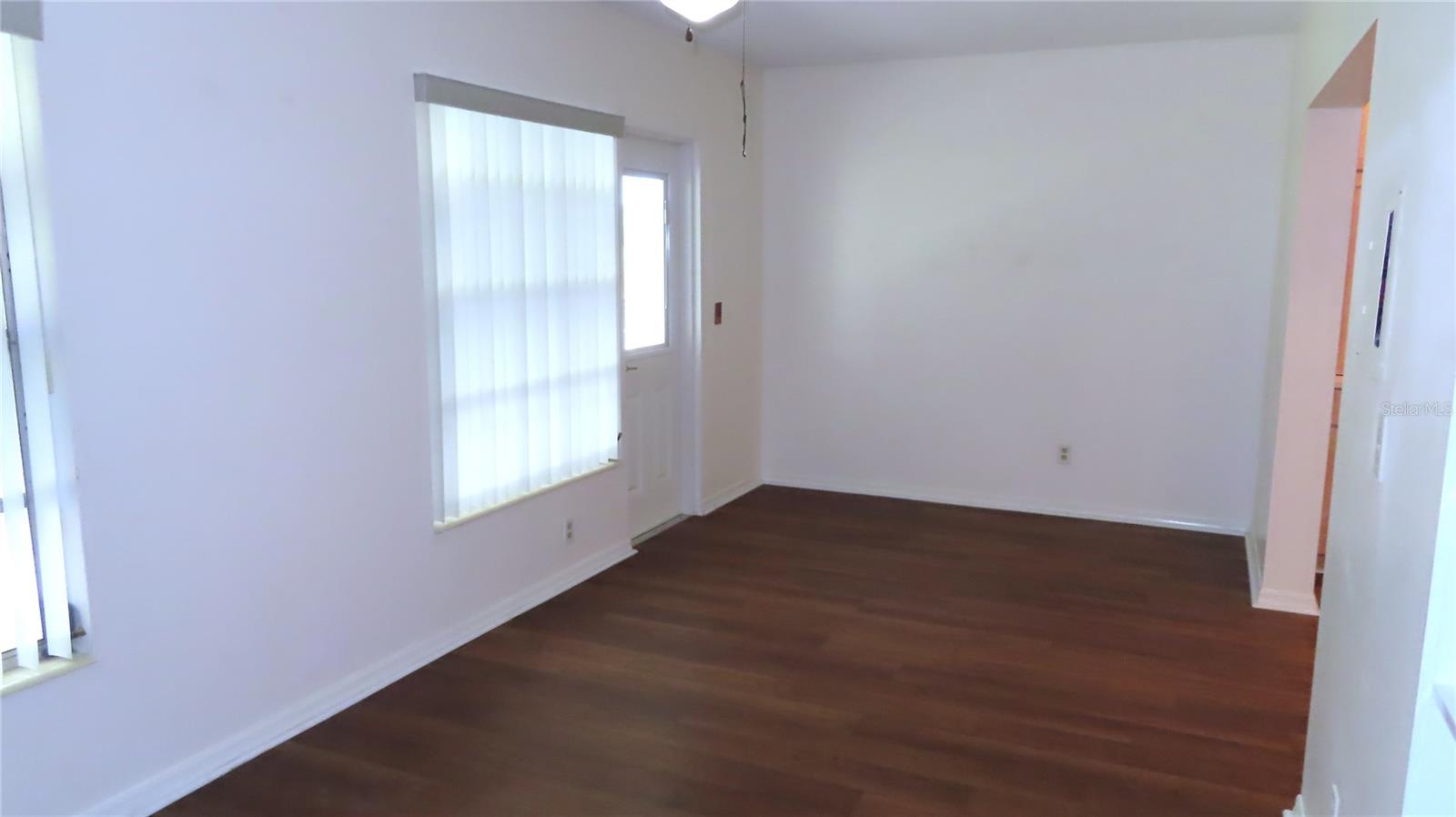 ON TOP OF THE WORLD - Residential