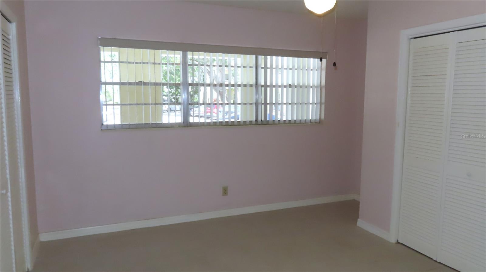 ON TOP OF THE WORLD - Residential