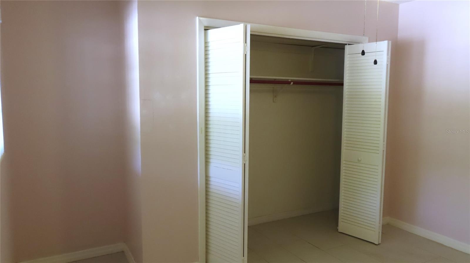 ON TOP OF THE WORLD - Residential