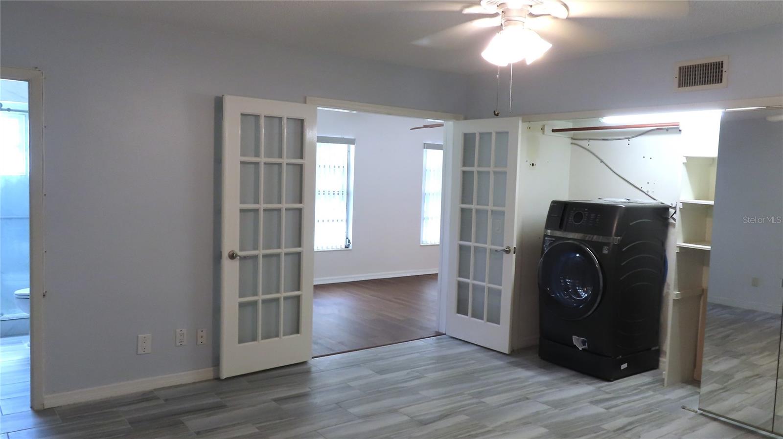 ON TOP OF THE WORLD - Residential