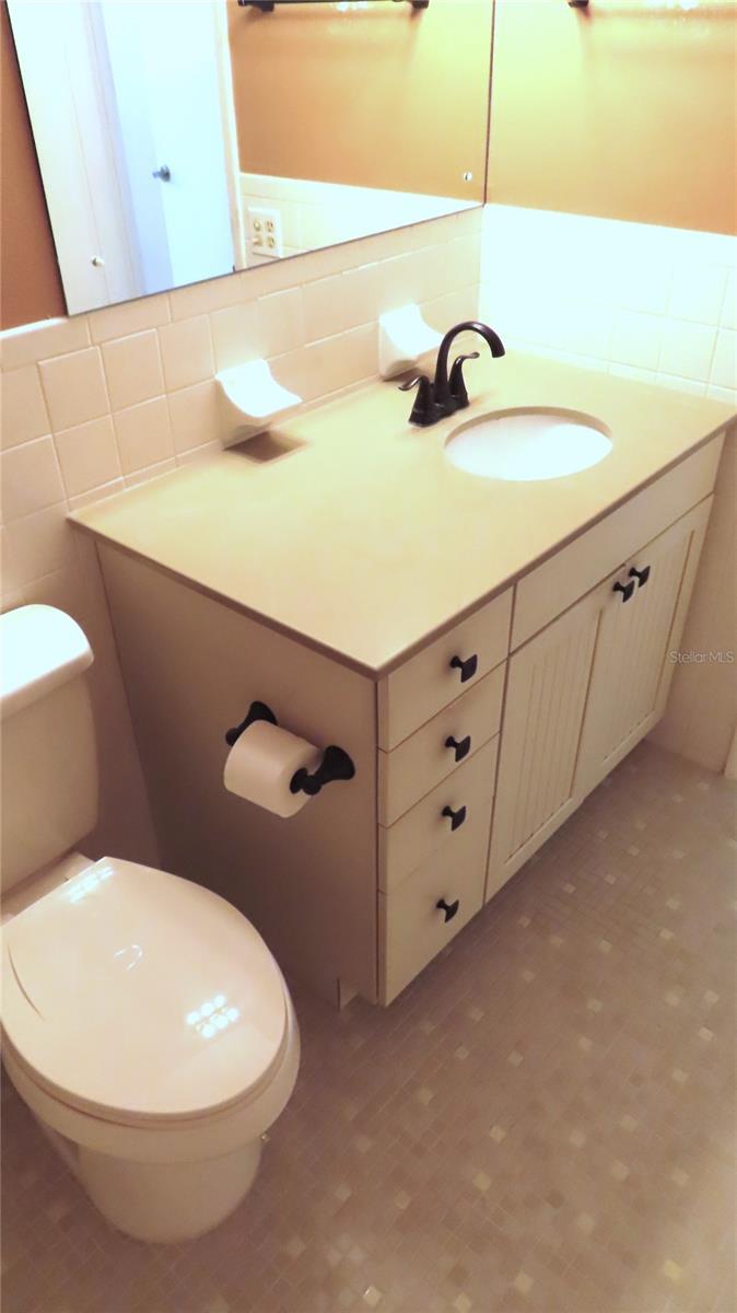 ON TOP OF THE WORLD - Residential