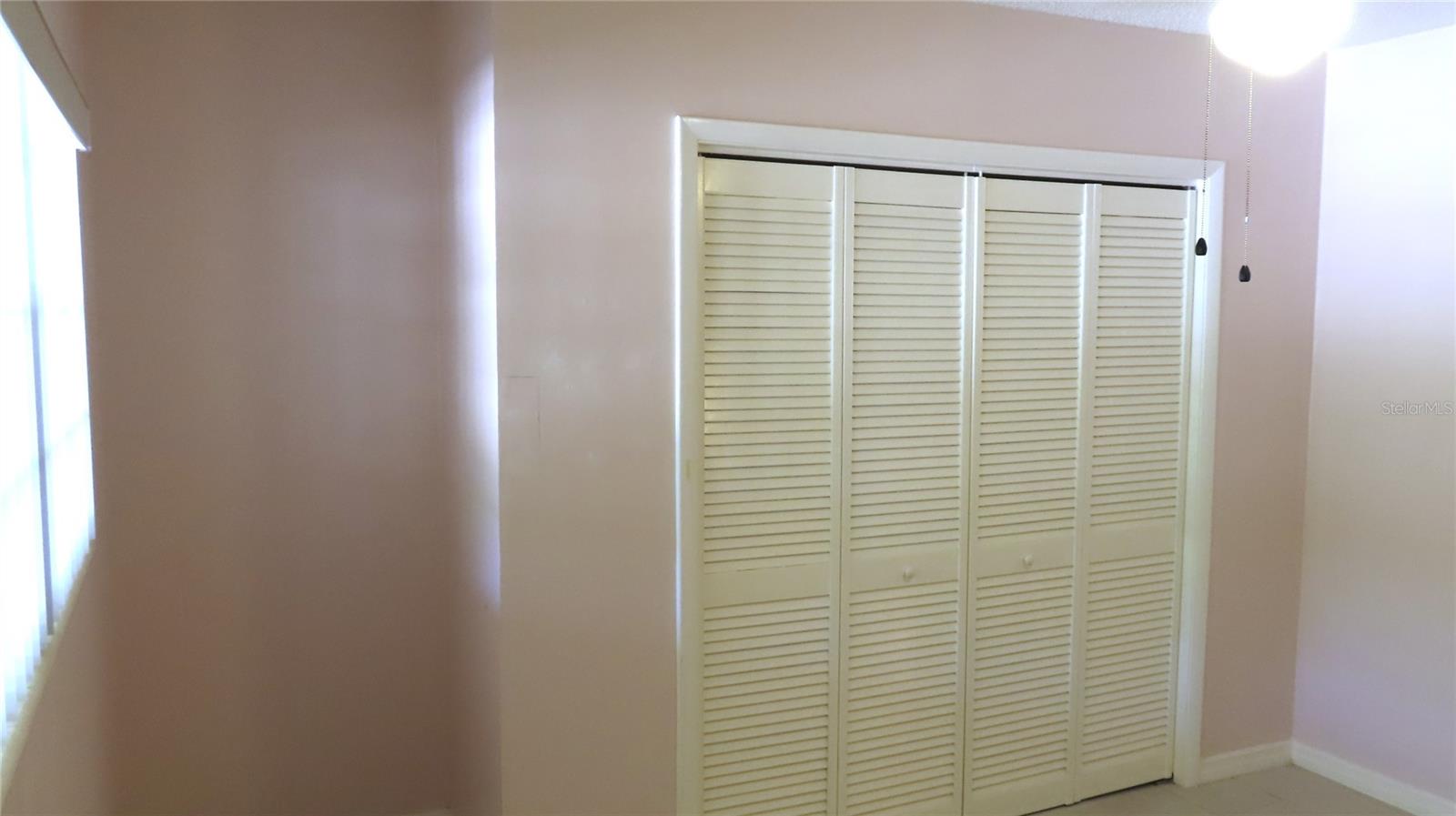 ON TOP OF THE WORLD - Residential