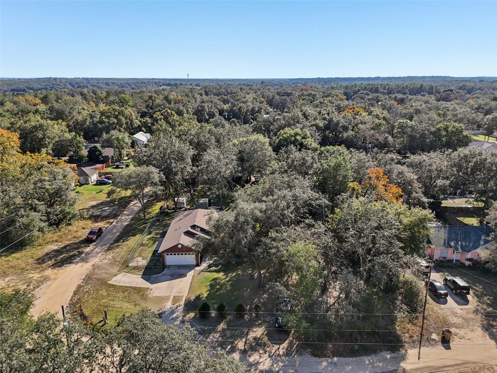 CARLTON VILLAGE PARK - Residential