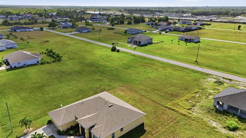 Photo of 3915 NW 38th Lane, Cape Coral, FL 33993 (MLS # OM710295)