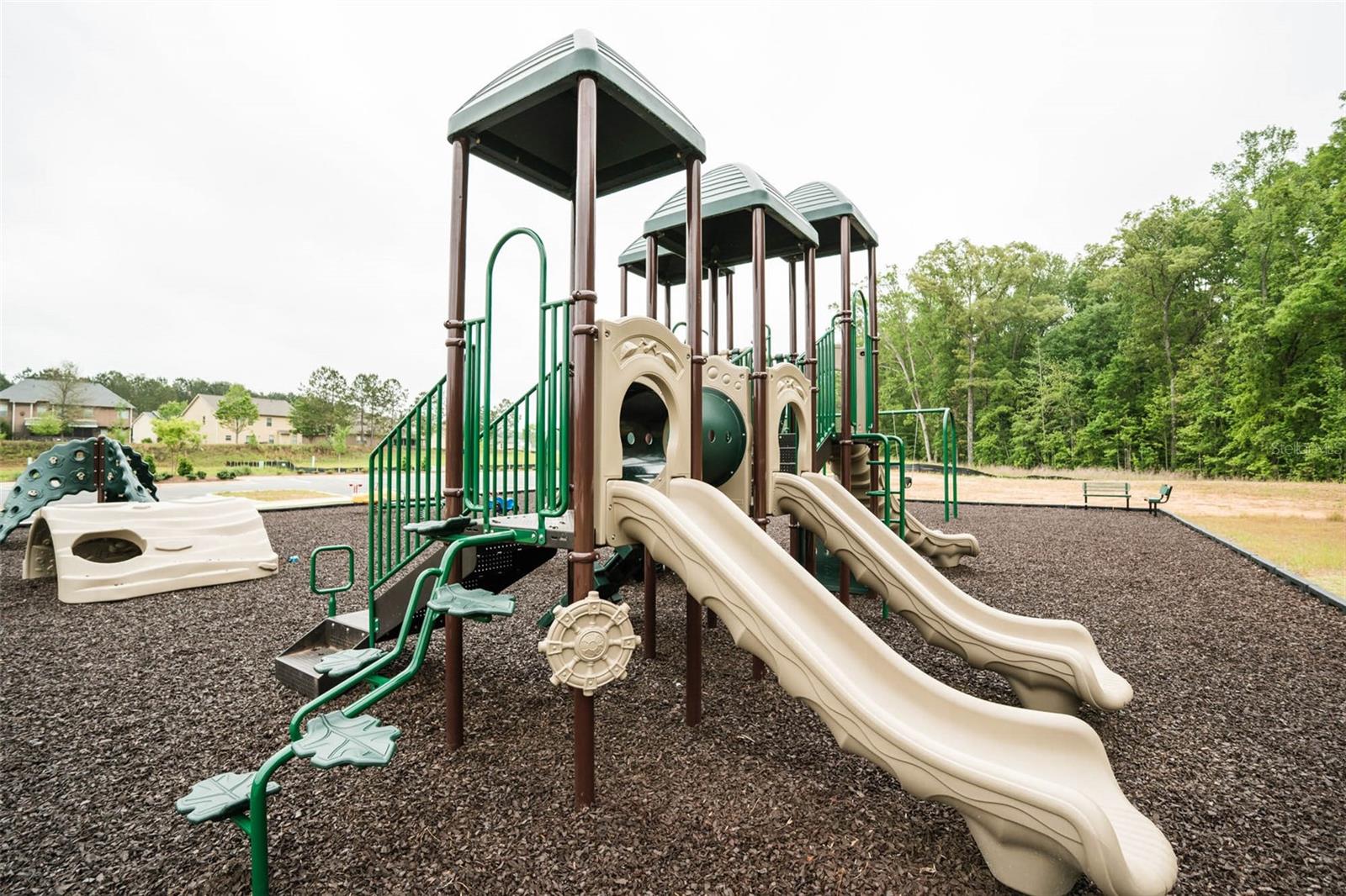 CROSSVINE VILLAGE - Residential