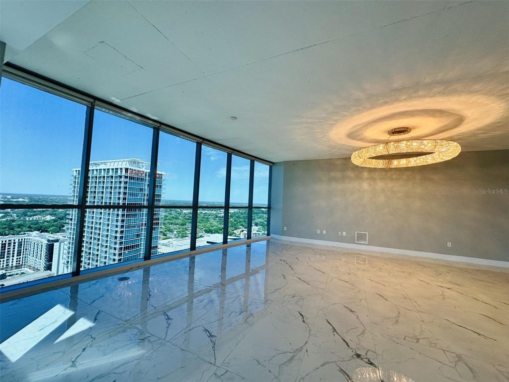 Photo of 111 Washington Street, Orlando, FL 32801 (MLS # O6396503)