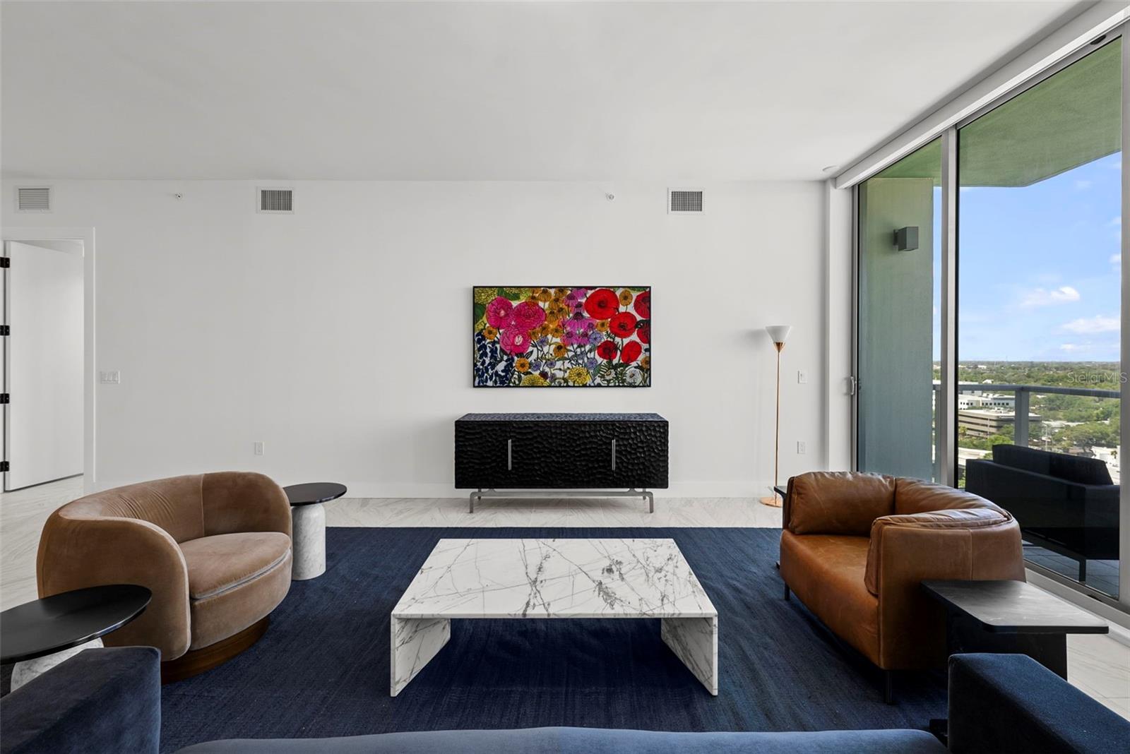 REFLECTION CONDO - Residential Lease