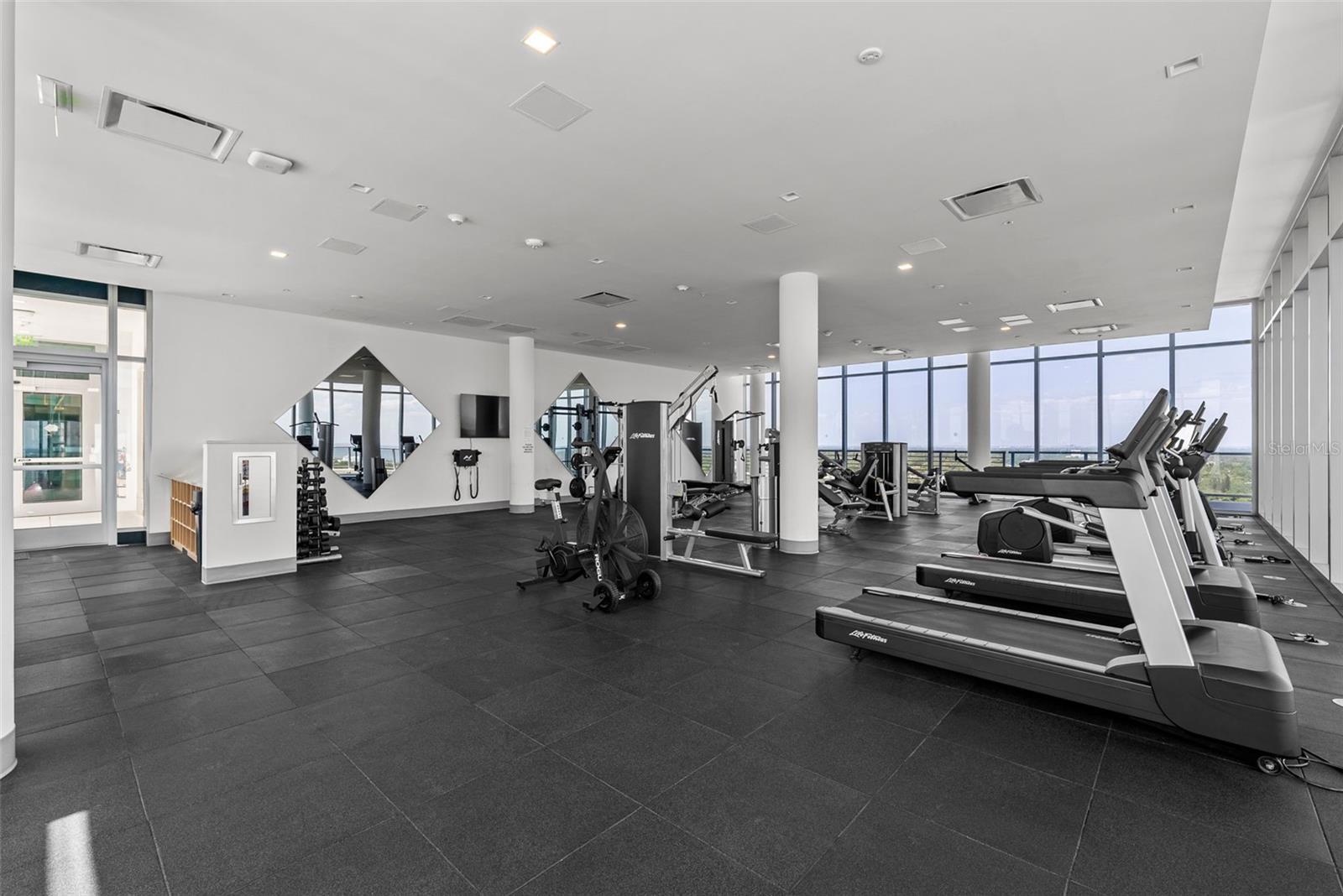 REFLECTION CONDO - Residential Lease