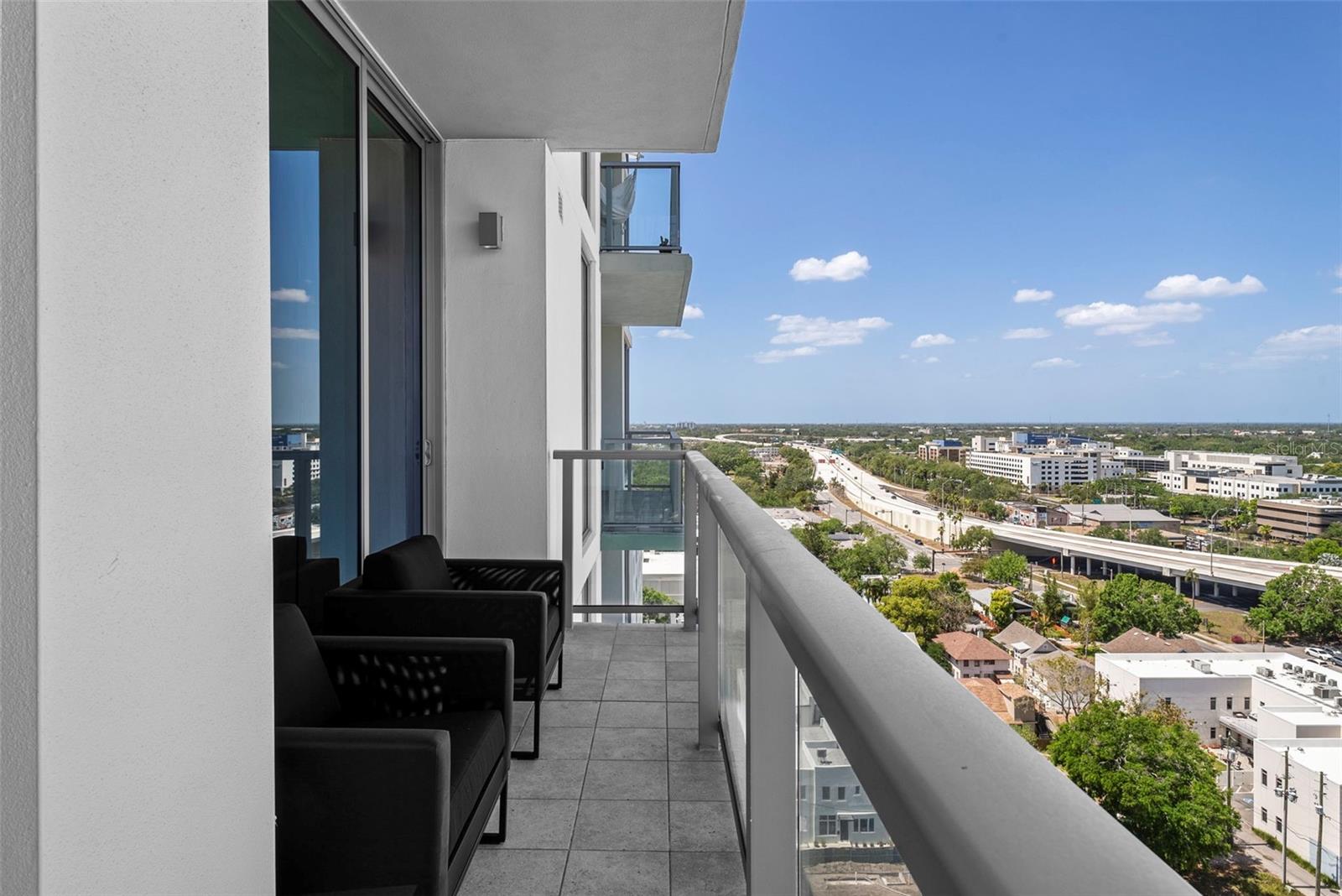 REFLECTION CONDO - Residential Lease