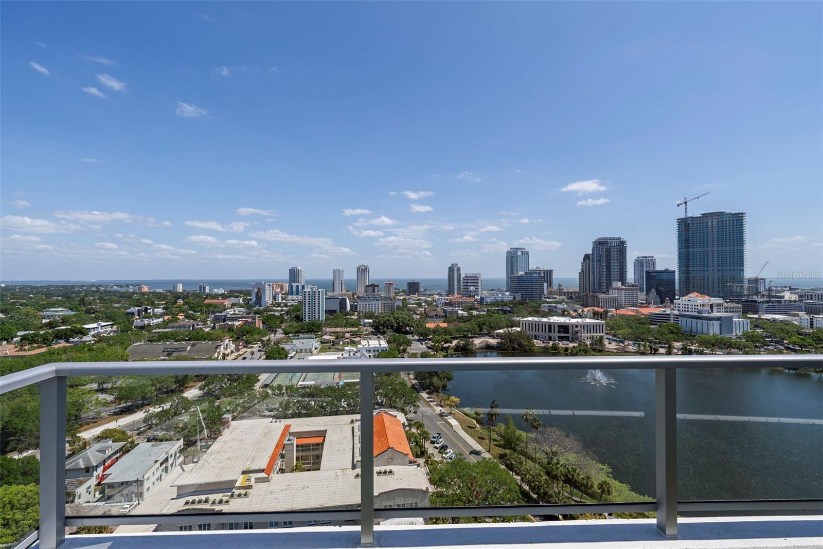 REFLECTION CONDO - Residential Lease