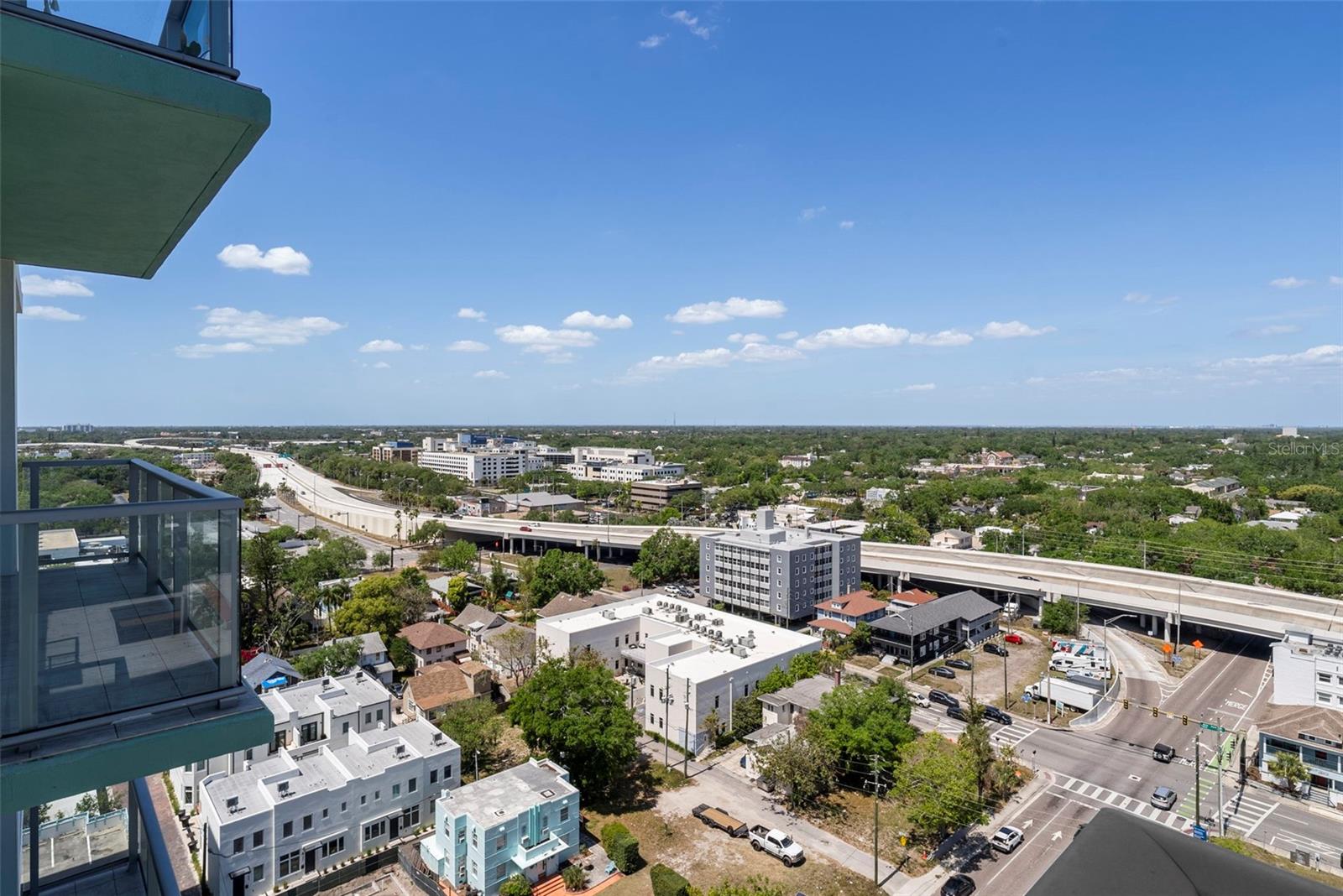 REFLECTION CONDO - Residential Lease