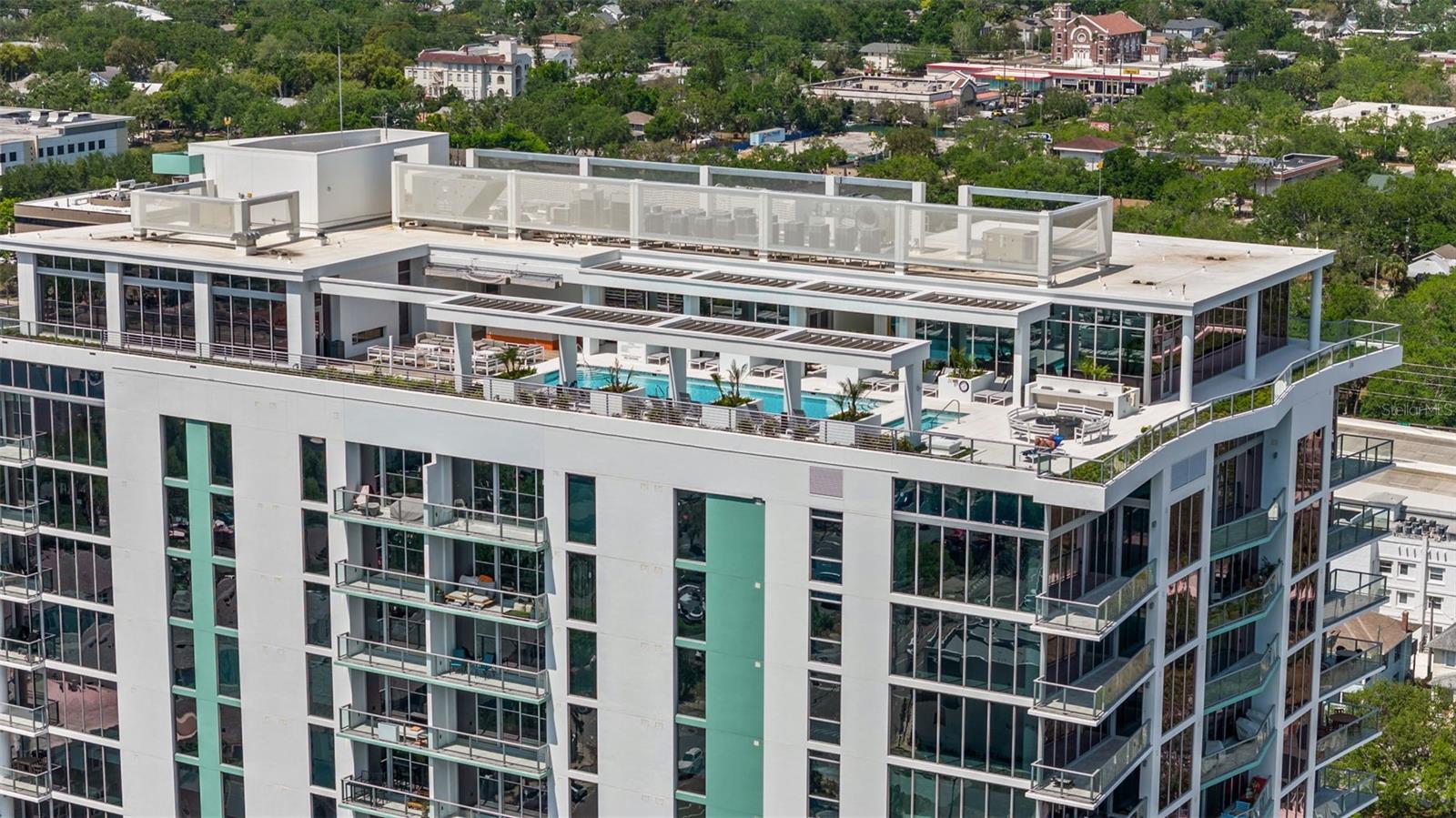 REFLECTION CONDO - Residential Lease