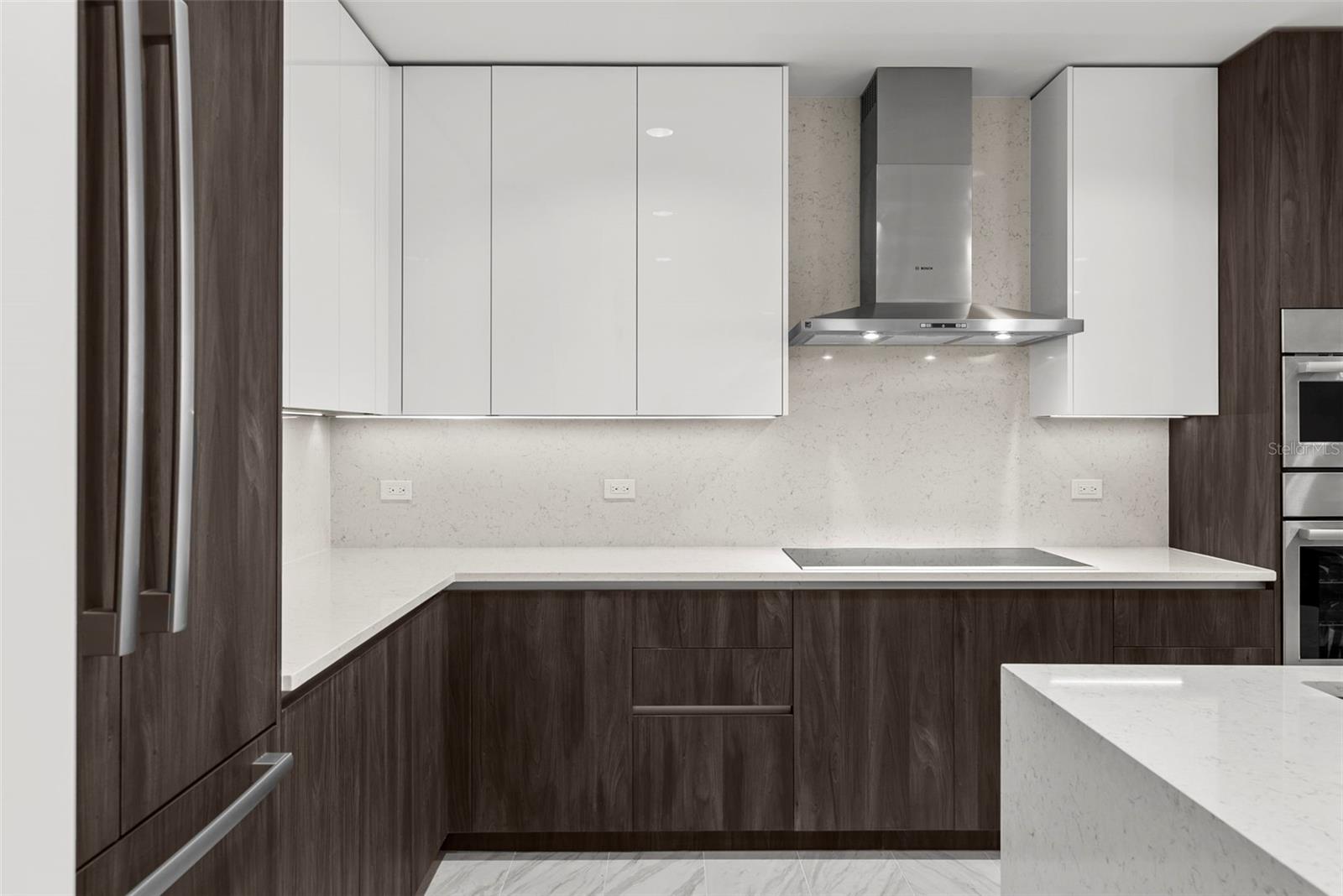 REFLECTION CONDO - Residential Lease