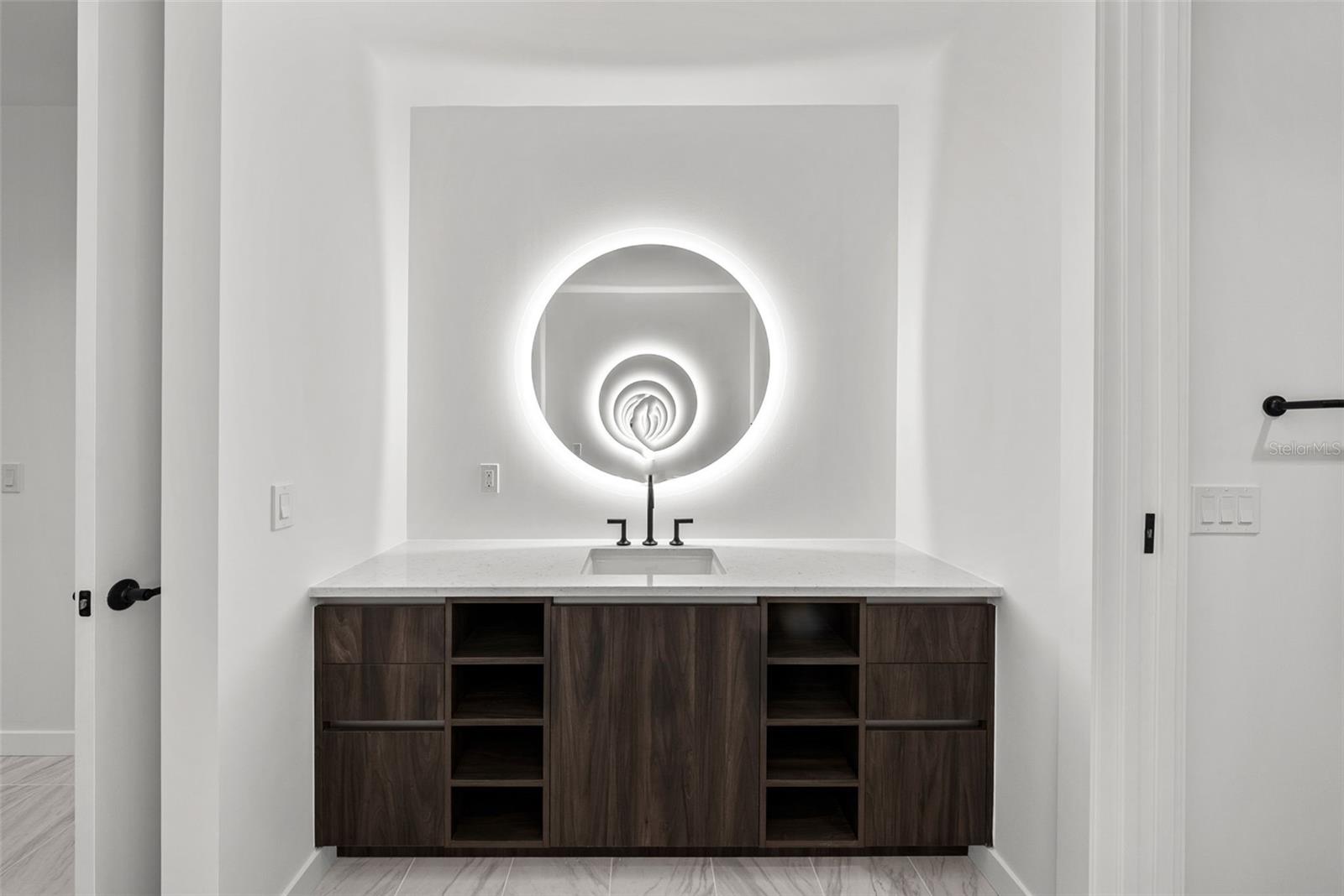 REFLECTION CONDO - Residential Lease