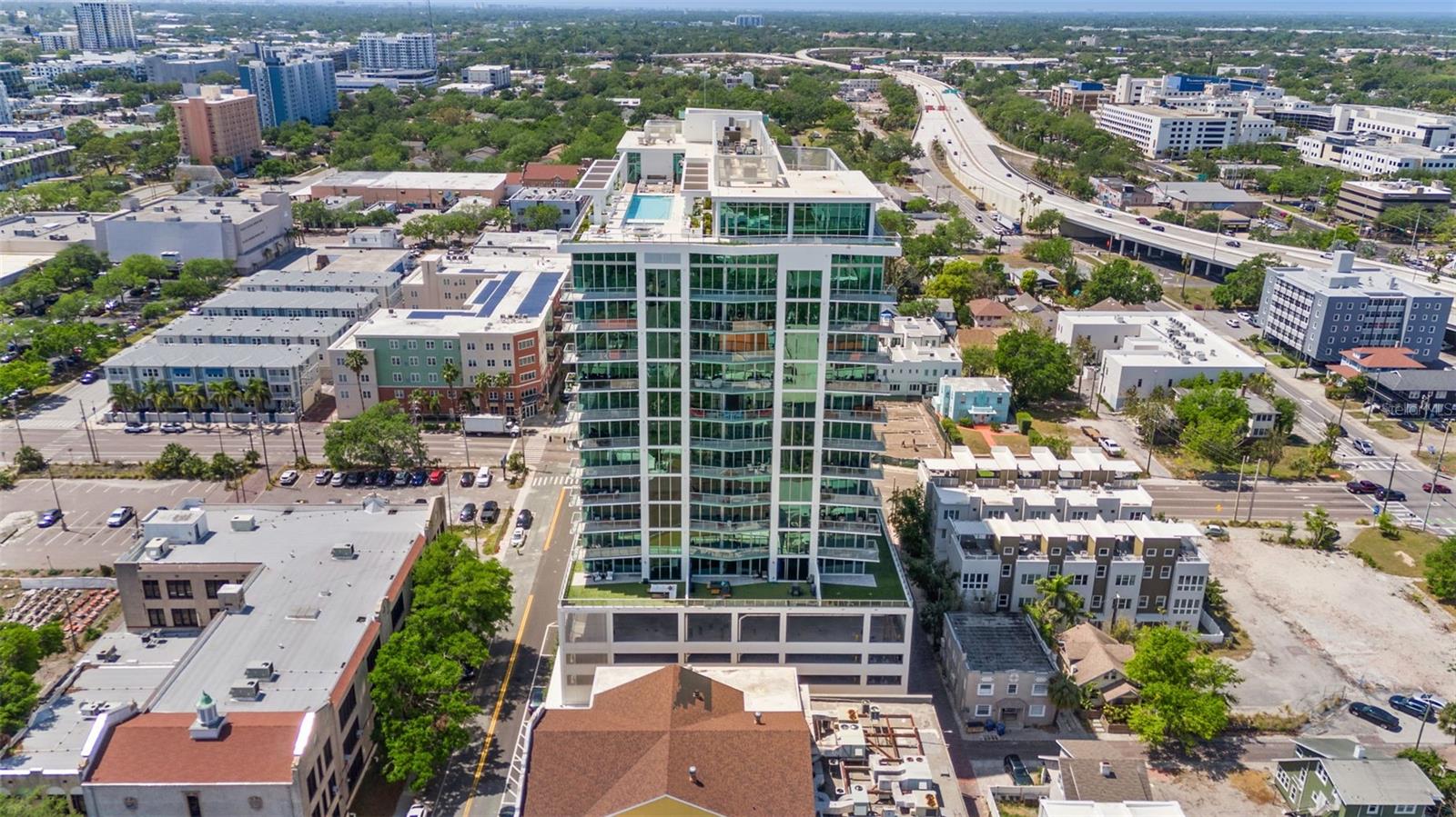 REFLECTION CONDO - Residential Lease