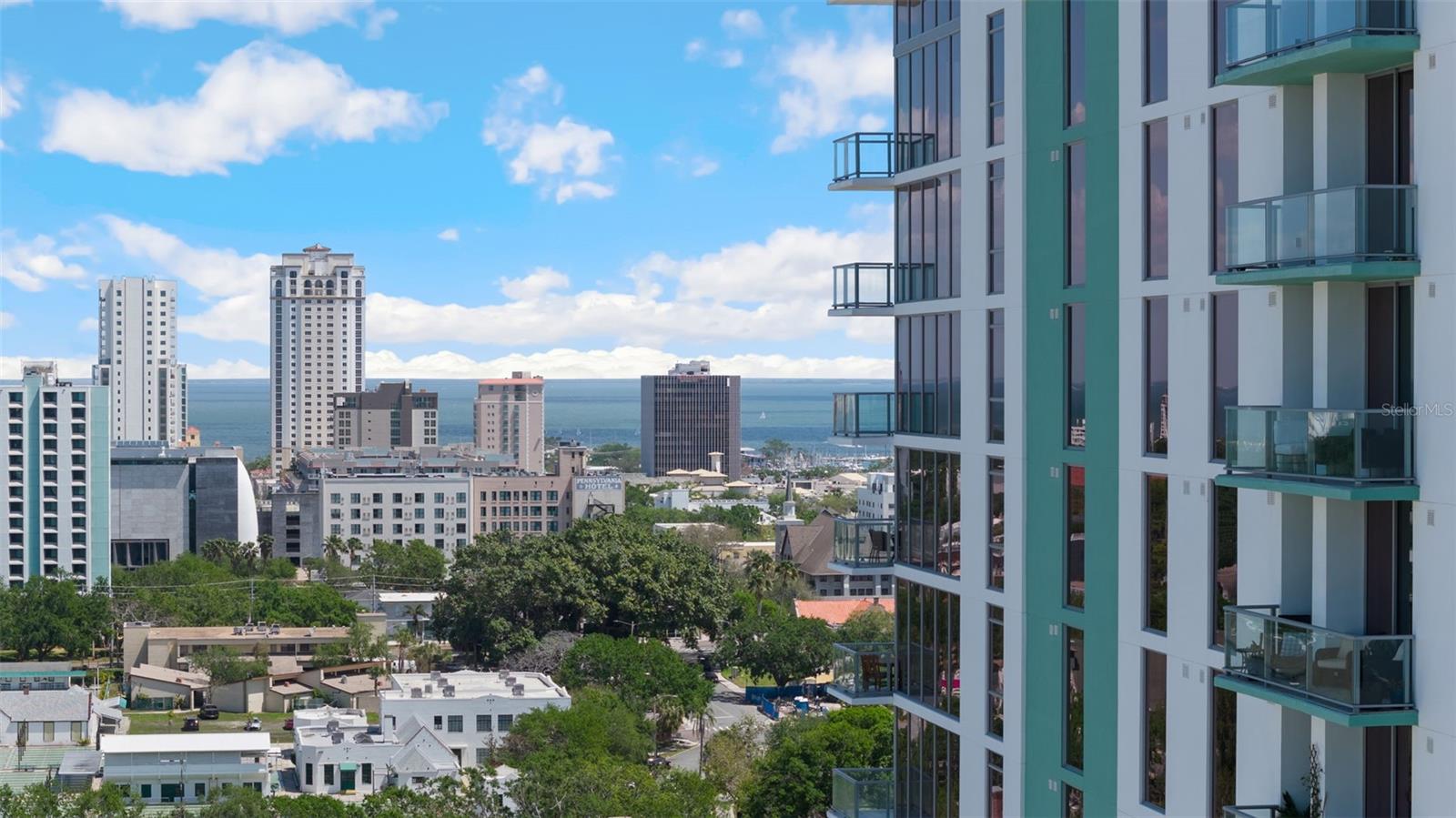 REFLECTION CONDO - Residential Lease