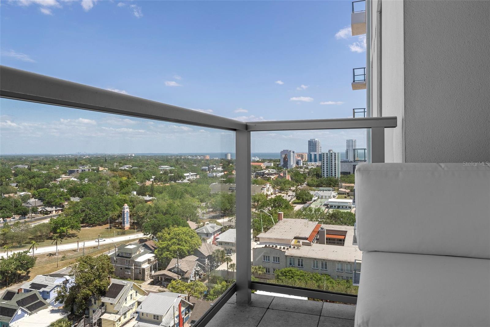 REFLECTION CONDO - Residential Lease
