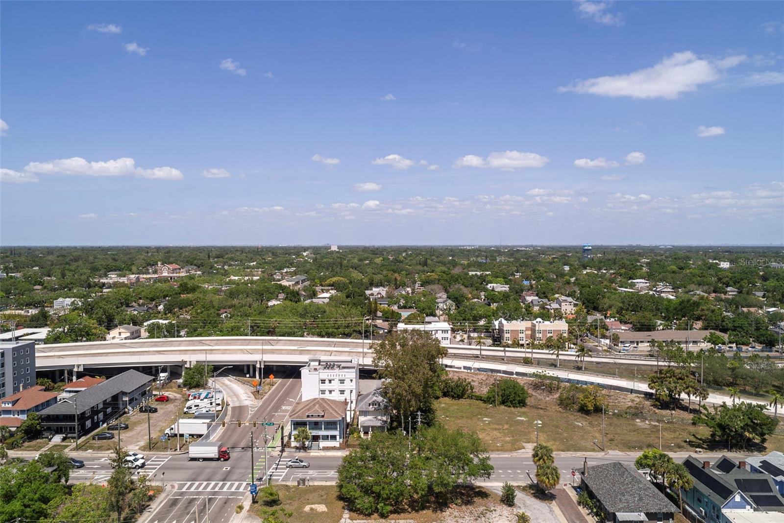 REFLECTION CONDO - Residential Lease