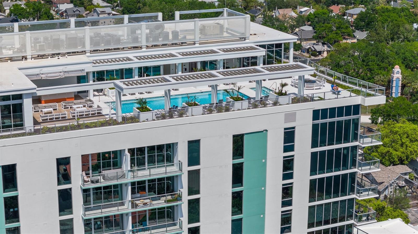 REFLECTION CONDO - Residential Lease