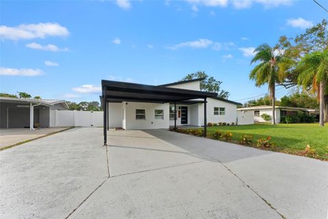 A home in TAMPA