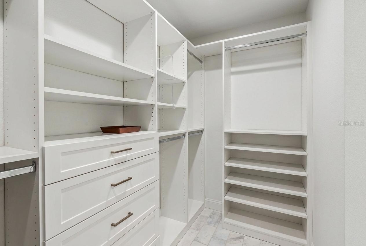 PALM TERRACE - Residential