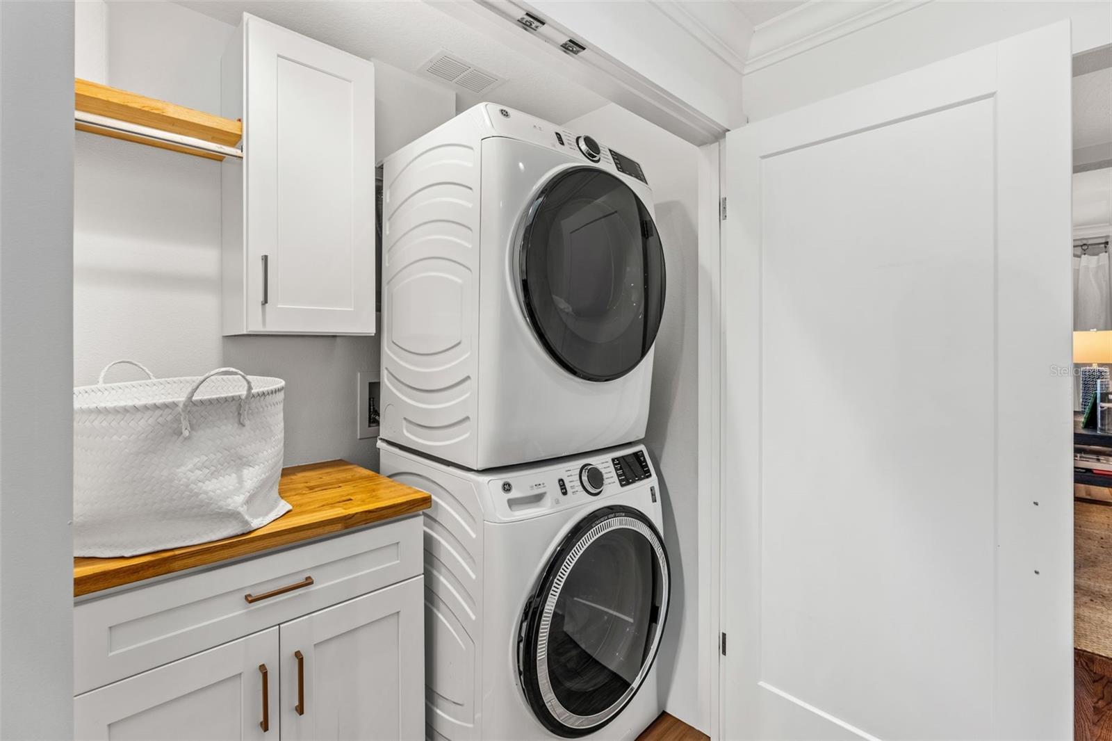 PALM TERRACE - Residential